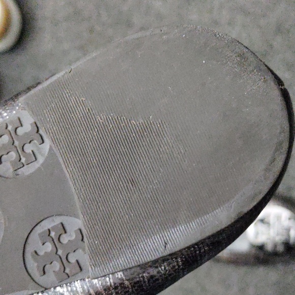 Tory Burch Reva Travel Ballet Flats. - Picture 12 of 13